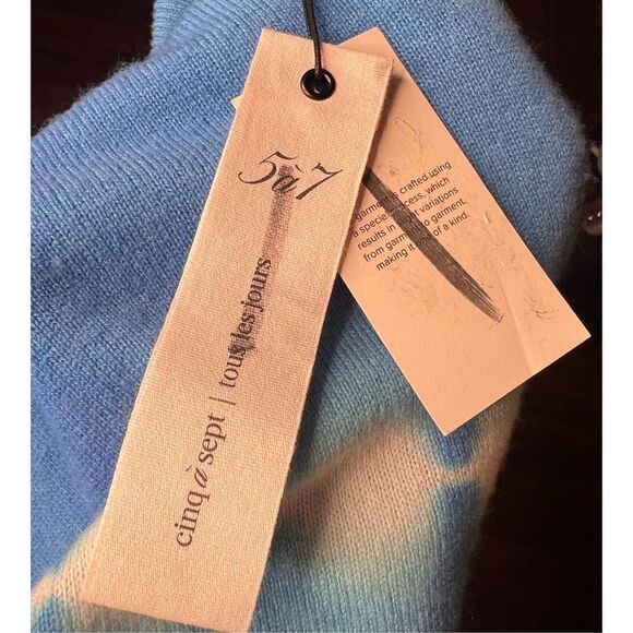 Cinq A Sept  Azure Blue Turtle Neck Kenny Wool Blend Sweater NWT Size Medium - Picture 7 of 8